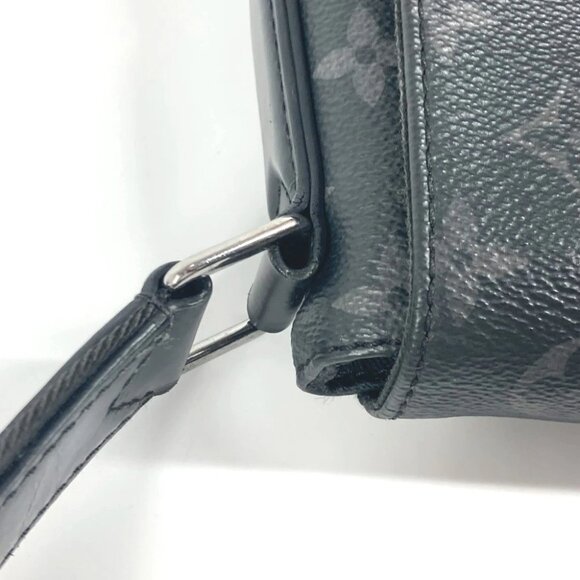 LOUIS VUITTON M40539 MonogramEclipse Messenger ExplorerMM Crossbody Shoulder Bag - Picture 3 of 16